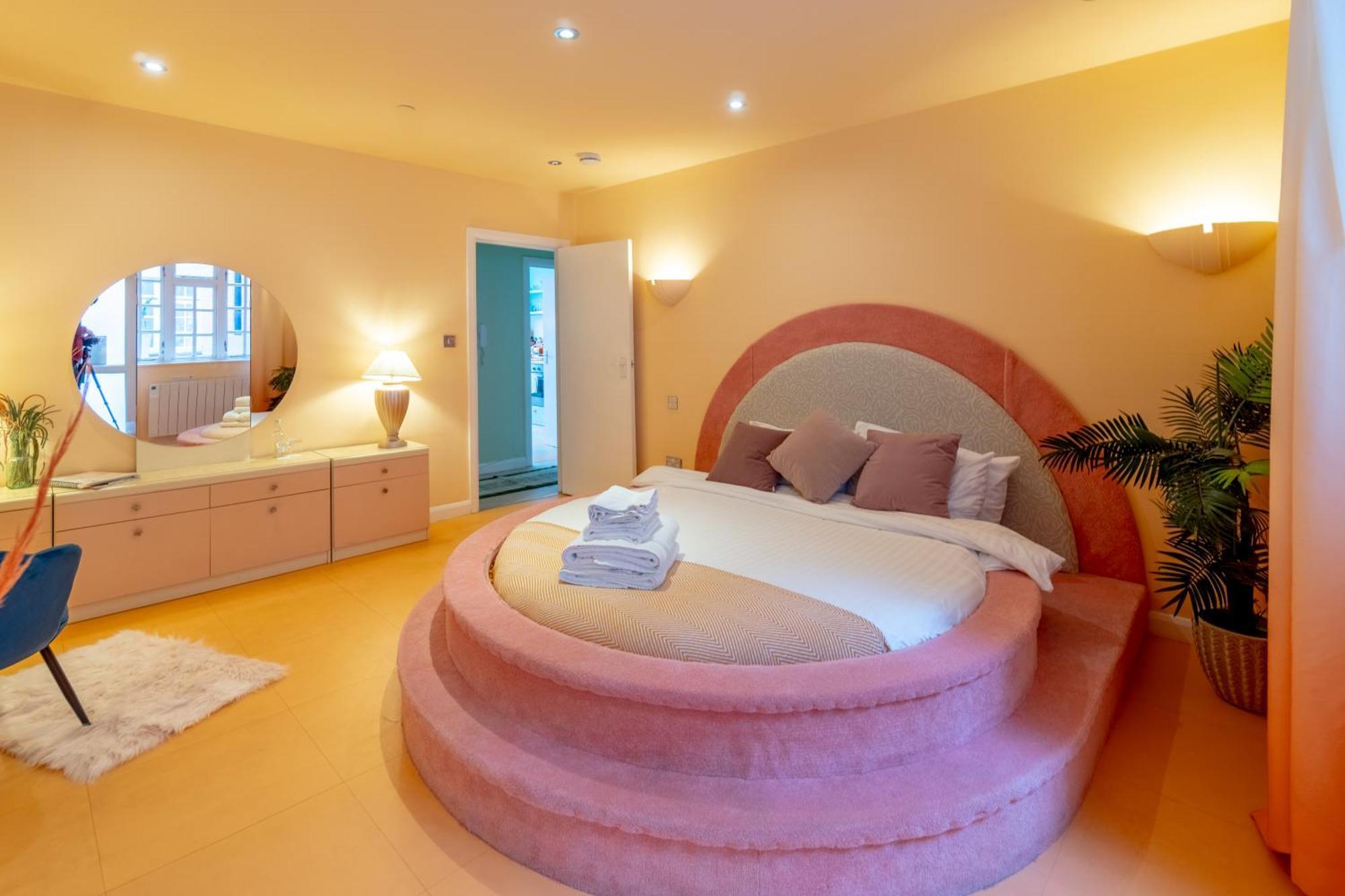 The Courtyard Suite By Margate Suites 외부 사진